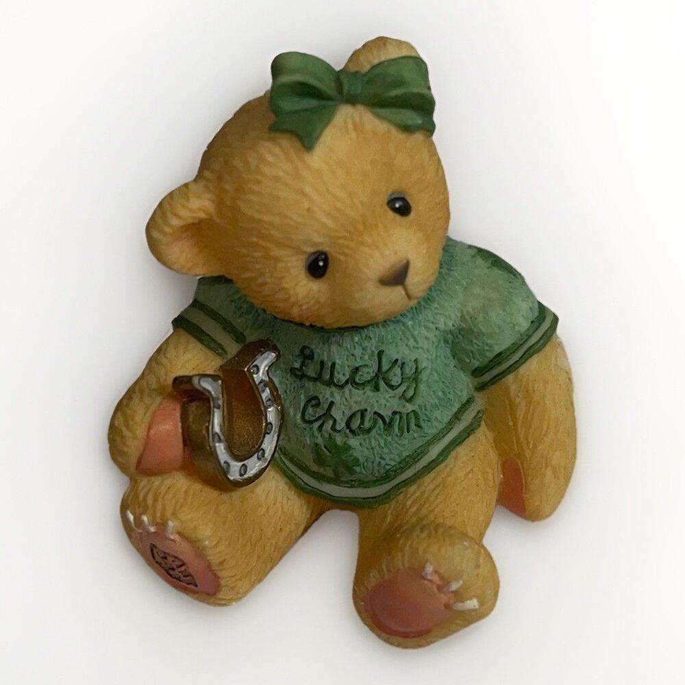 1998 P. HILLMAN TEDDY BEAR FIGURINE holding a Lucky horseshoe 476943